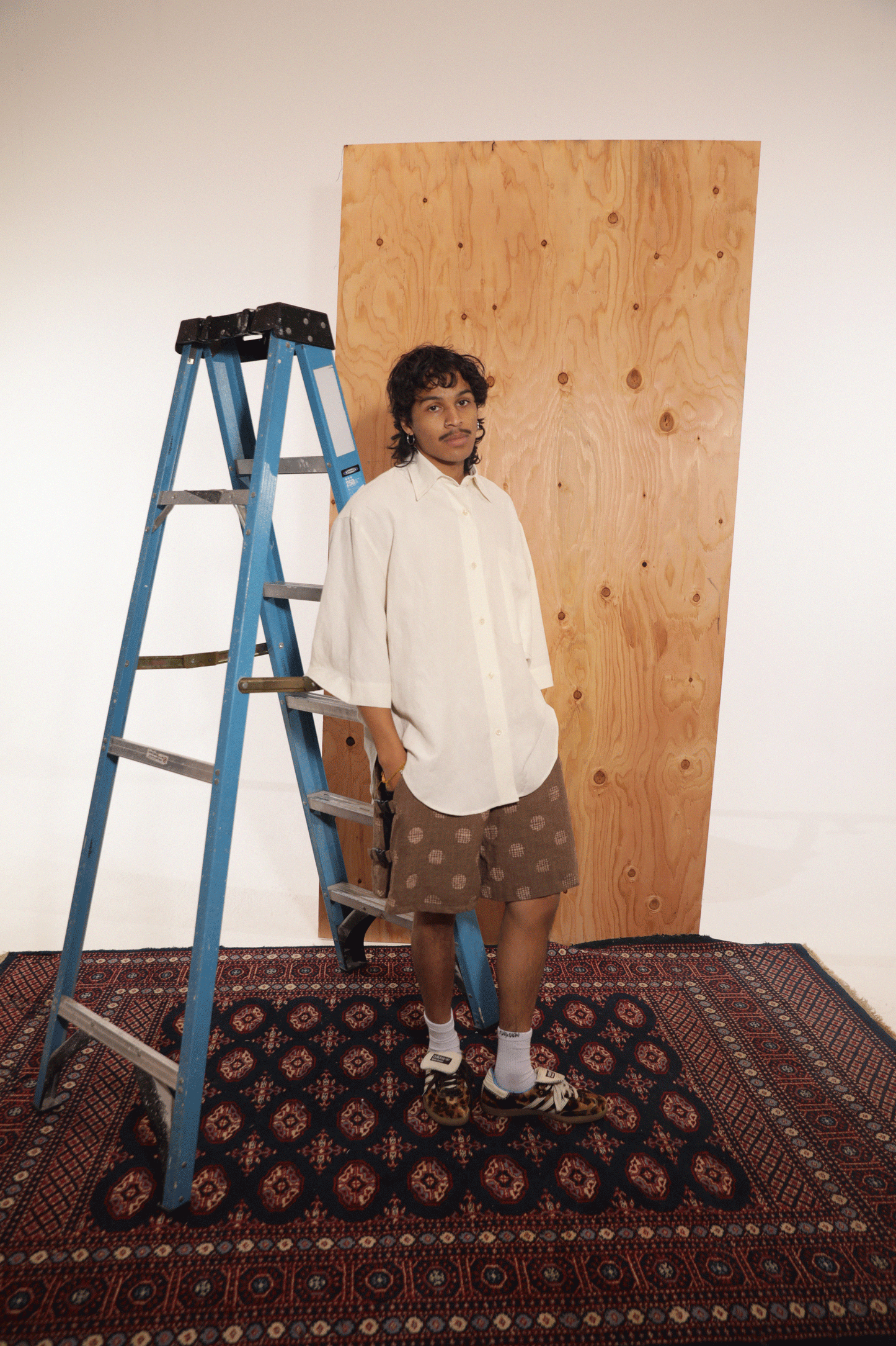 Oversized Short Sleeve Shirt in Off-White Washed Silk Linen