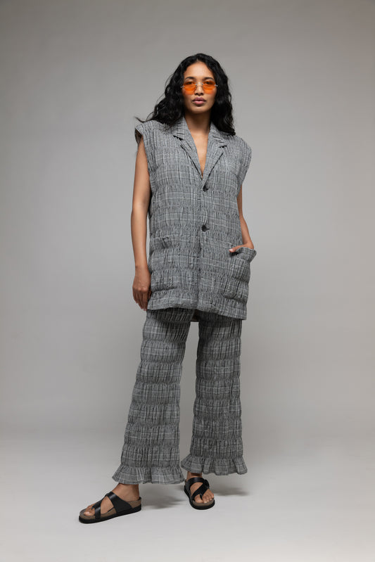 Oversized 2-Button Vest in Gingham